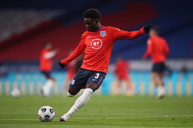 下了令人难 下了令人难