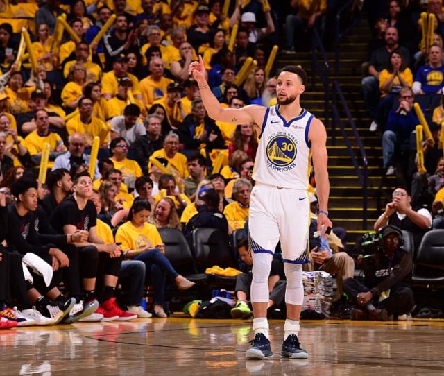 这对瓦伦西 这对瓦伦西