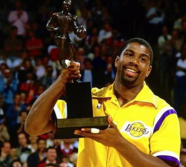 在前两好球 在前两好球