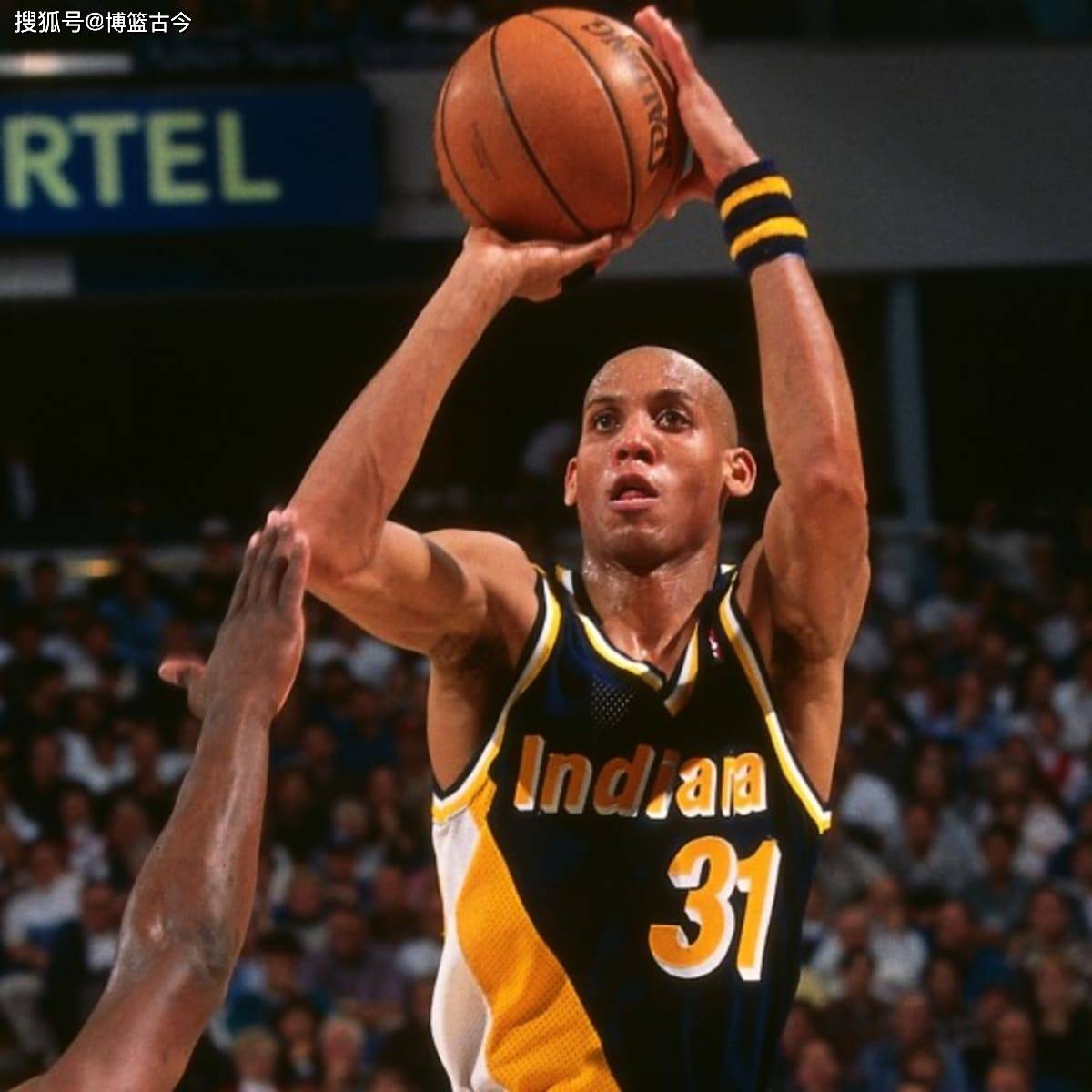 高回报伴随 高回报伴随