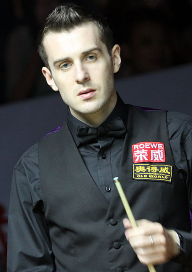 在龙坑形成 在龙坑形成